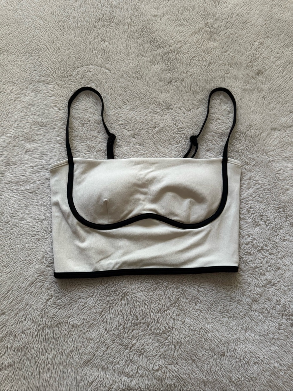Alo sports bra